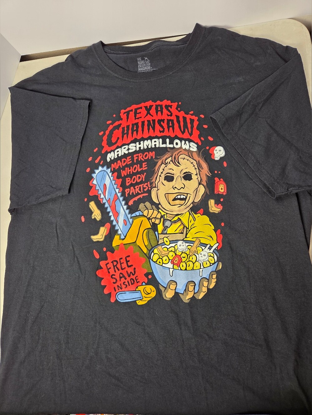 The Texas Chainsaw Massacre Shirt XL Leatherface Marshmallows Horror Graphic Tee